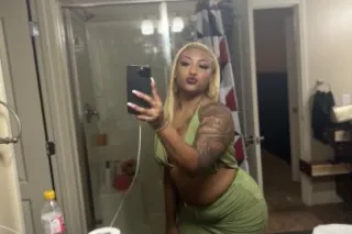 Exotic Babe😍⭐New N Town🥰🌹 Very Limited N Exclusive⭐ins/outs avilable Williams - Image 3